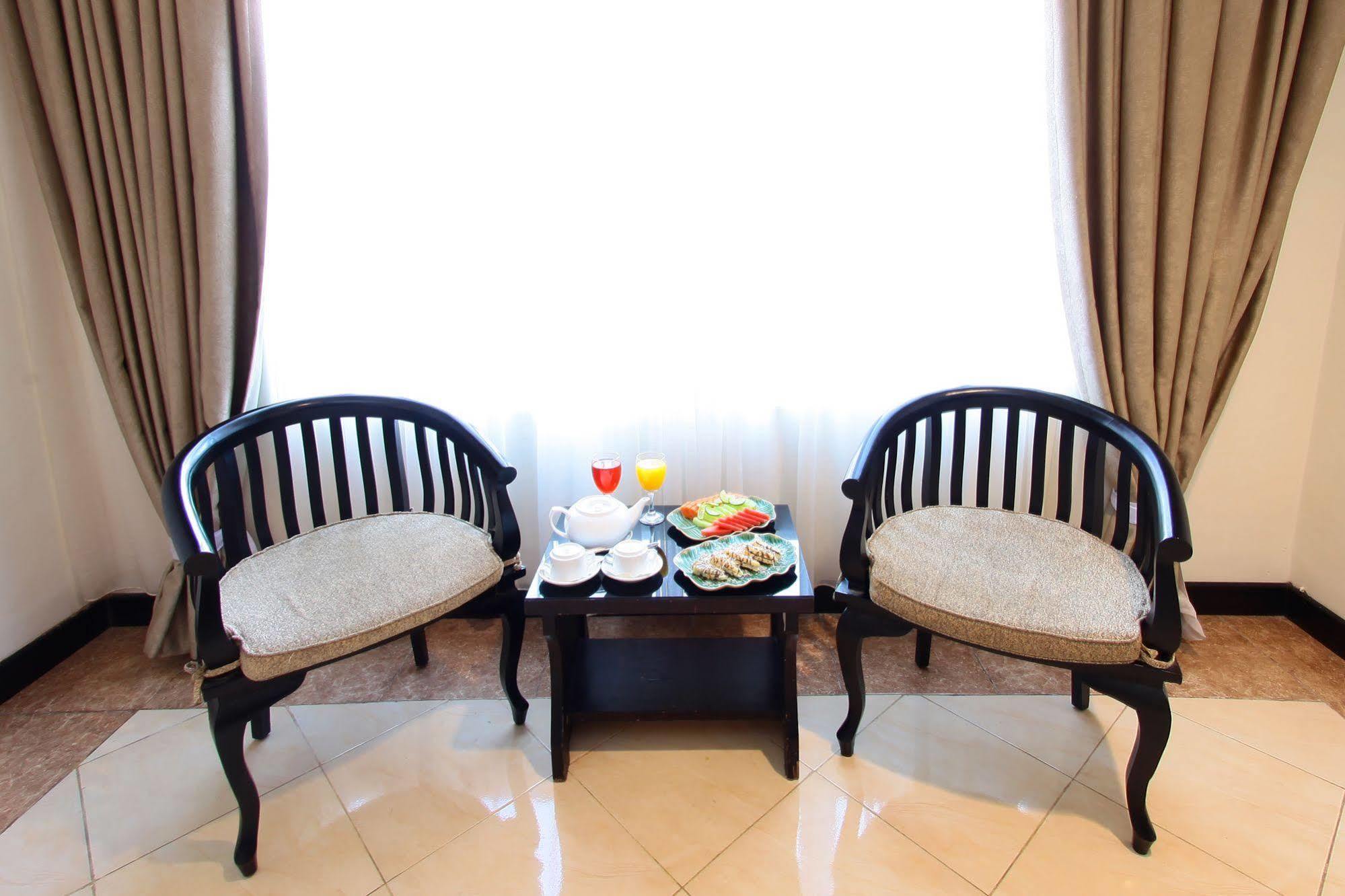 Hotel Sutomo Makasar Zewnętrze zdjęcie
