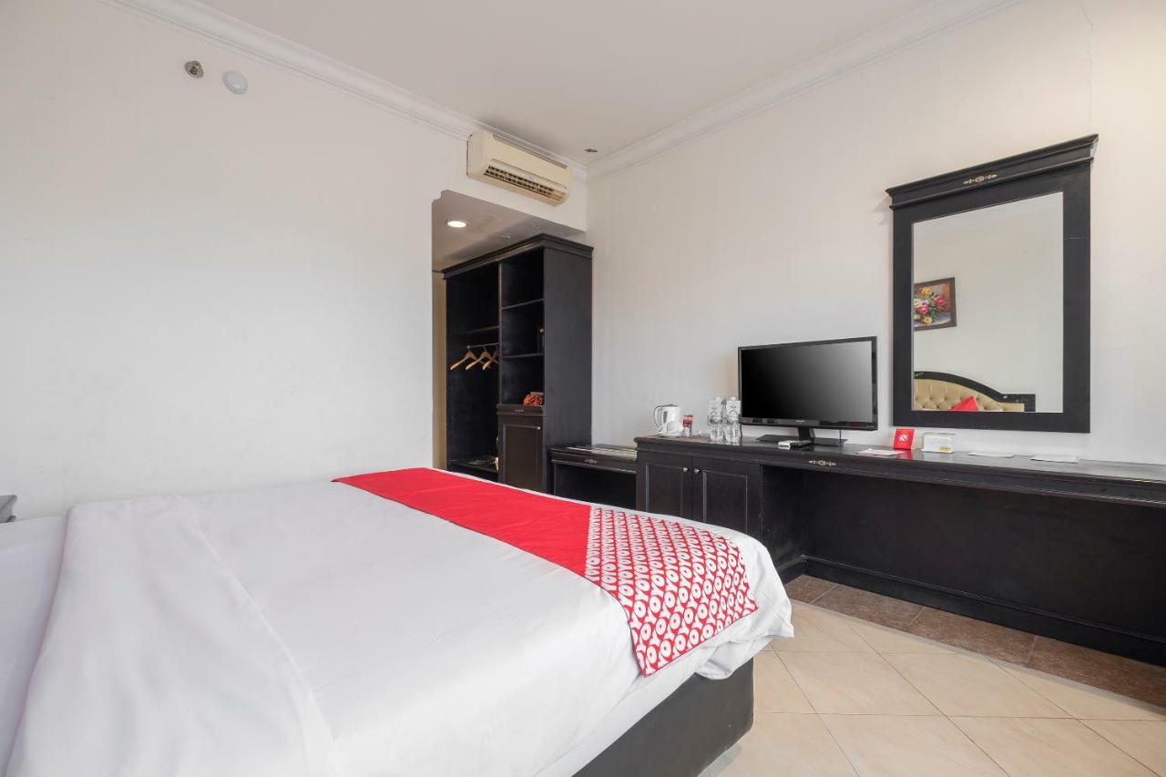 Hotel Sutomo Makasar Zewnętrze zdjęcie