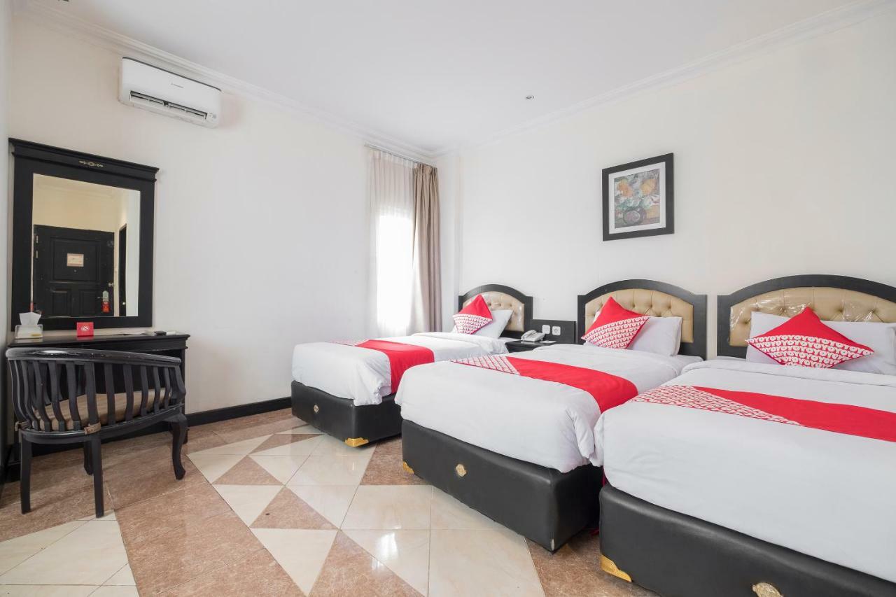 Hotel Sutomo Makasar Zewnętrze zdjęcie