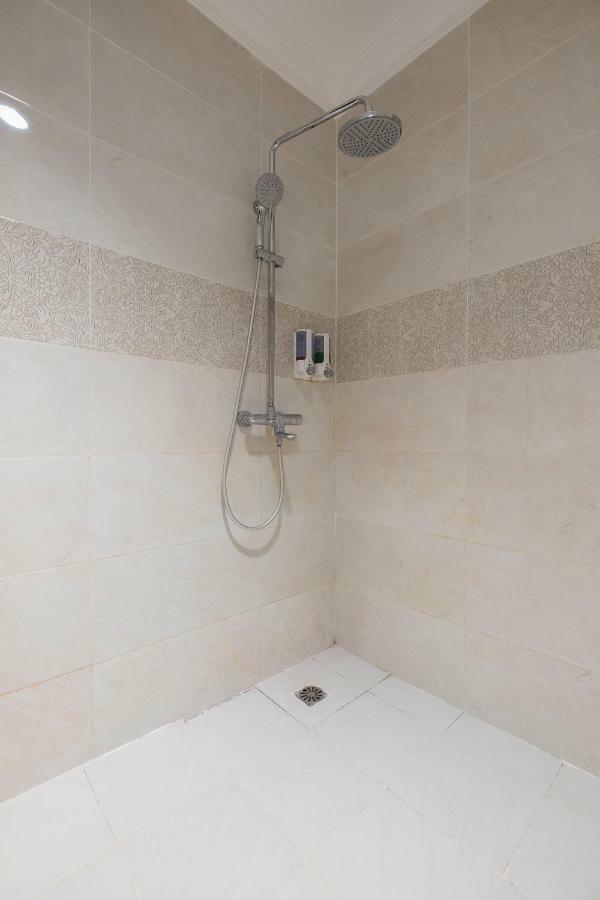 Hotel Sutomo Makasar Zewnętrze zdjęcie